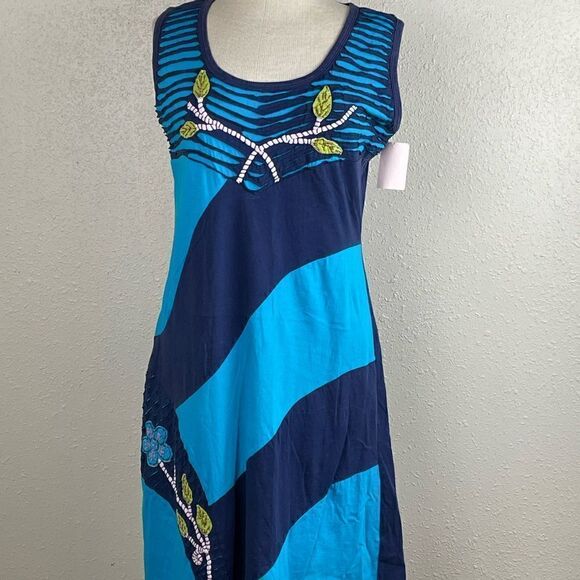 NWT Beautiful Womens Blue Handmade in Nepal Dress Size S/M - Picture 1 of 6